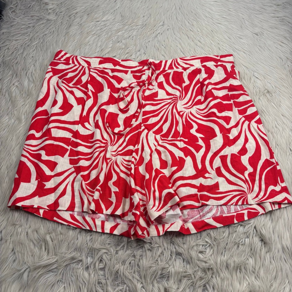 Vince Camuto Women's 2X Red Printed Flowy Pull On‎ Shorts Linen Blend Resort